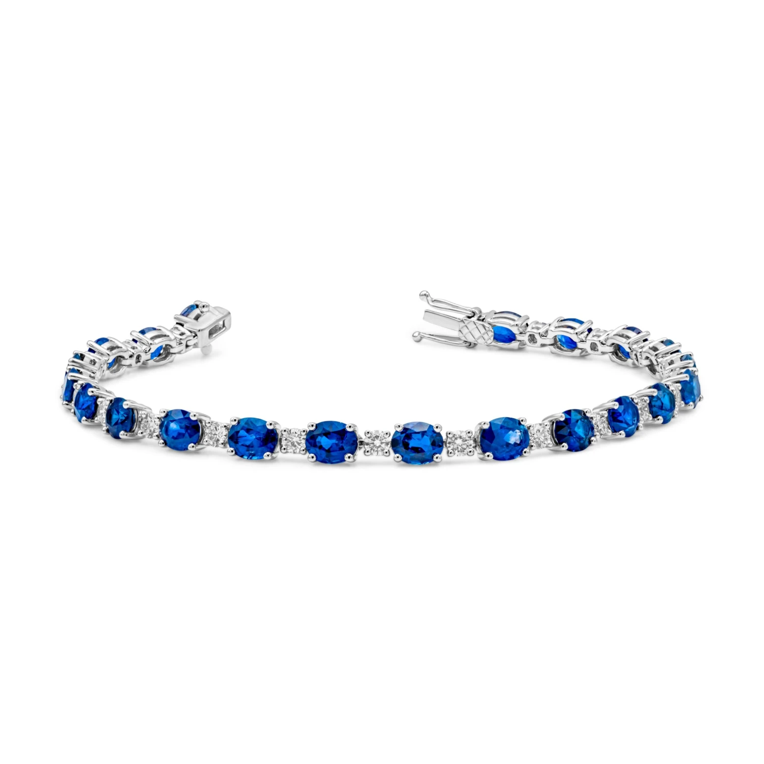 Roman Malakov 12.56 Carat Total Oval Cut Blue Sapphire & Diamond Tennis Bracelet 5 Roman Malakov 12.56 Carat Total Oval Cut Blue Sapphire & Diamond Tennis Bracelet – Image 3