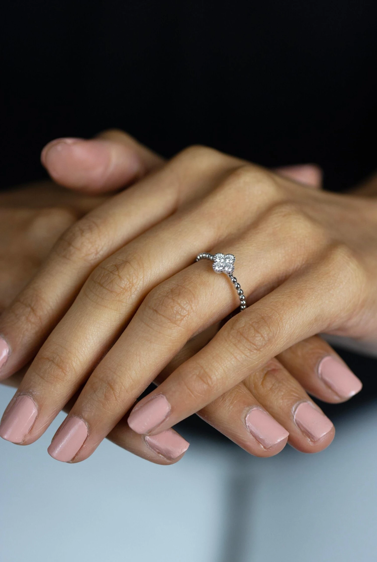 Roman Malakov 0.26 Carats Total Brilliant Round Cut Diamond Clover Fashion Ring 6 Roman Malakov 0.26 Carats Total Brilliant Round Cut Diamond Clover Fashion Ring – Image 4