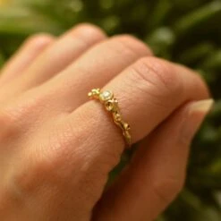 Solid 18 Carat Gold Barnacle Diamond Ring By Lucy Stopes-Roe -Mode Bijouterie Magasin barnacle ring 6 master