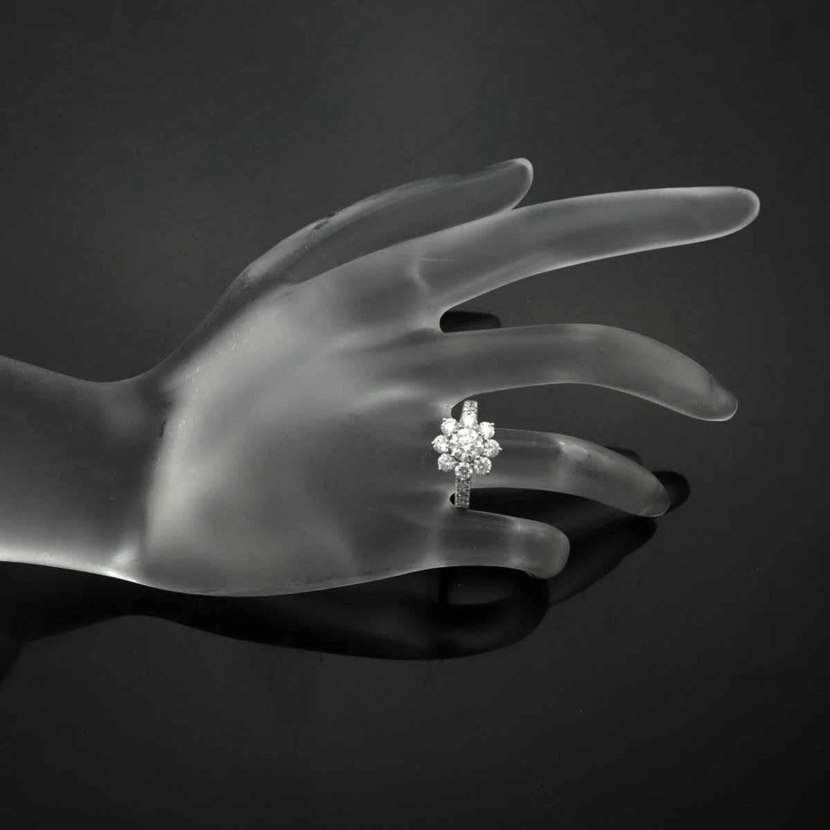 Harry Winston Sunflower Diamond 0.70ct F-VVS1-3Ex Ring Small Platinum 9 Harry Winston Sunflower Diamond 0.70ct F-VVS1-3Ex Ring Small Platinum – Image 7