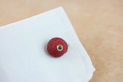 14 Karat Rose Gold Emeralds Red Shell Carnelian Cufflinks 13 14 Karat Rose Gold Emeralds Red Shell Carnelian Cufflinks -Mode Bijouterie Magasin conchiglia rossa 2 master