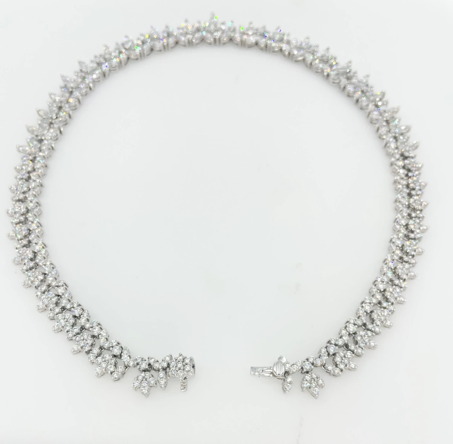 Unknown 33ct Diamond Wreath Platinum Necklace 5 Unknown 33ct Diamond Wreath Platinum Necklace – Image 3