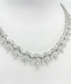 Unknown 33ct Diamond Wreath Platinum Necklace 13 Unknown 33ct Diamond Wreath Platinum Necklace -Mode Bijouterie Magasin diamond necklace 4 master