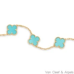 Van Cleef & Arpels Turquoise Vintage Alhambra Bracelet VCARA4200 12 Van Cleef & Arpels Turquoise Vintage Alhambra Bracelet VCARA4200 -Mode Bijouterie Magasin image master 42