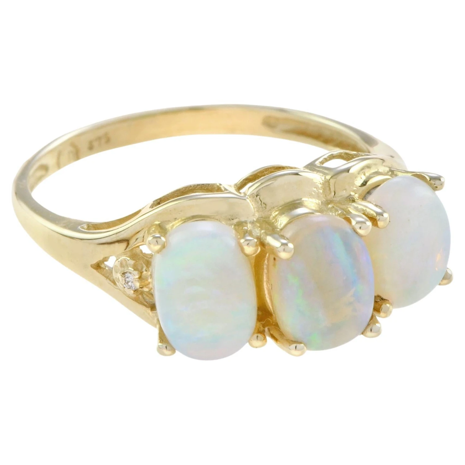 Unknown Natural Opal And Diamond Three Stone Ring In 9K Yellow Gold 3 Unknown Natural Opal And Diamond Three Stone Ring In 9K Yellow Gold