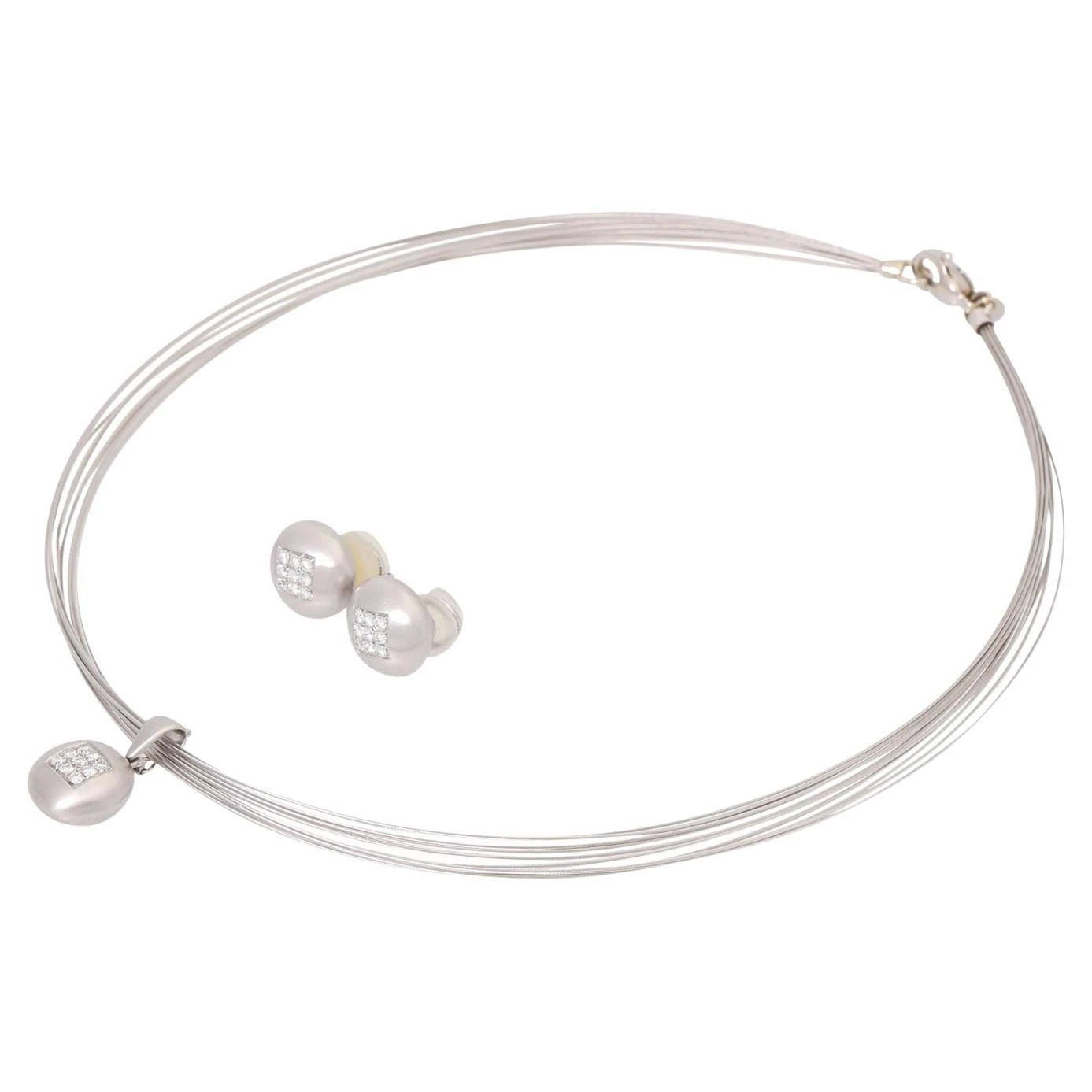 Unknown Jewelry Set Necklace And Pair Of Clip Earrings With Diamonds 3 Unknown Jewelry Set Necklace And Pair Of Clip Earrings With Diamonds