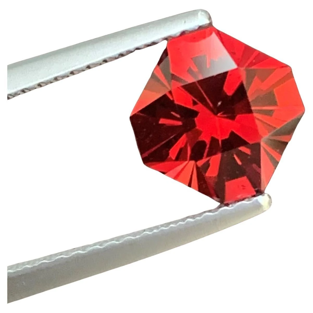 AAA Quality 2.45 Carat Faceted Pomegranate Red Rhodolite Garnet Gemstone 3 AAA Quality 2.45 Carat Faceted Pomegranate Red Rhodolite Garnet Gemstone