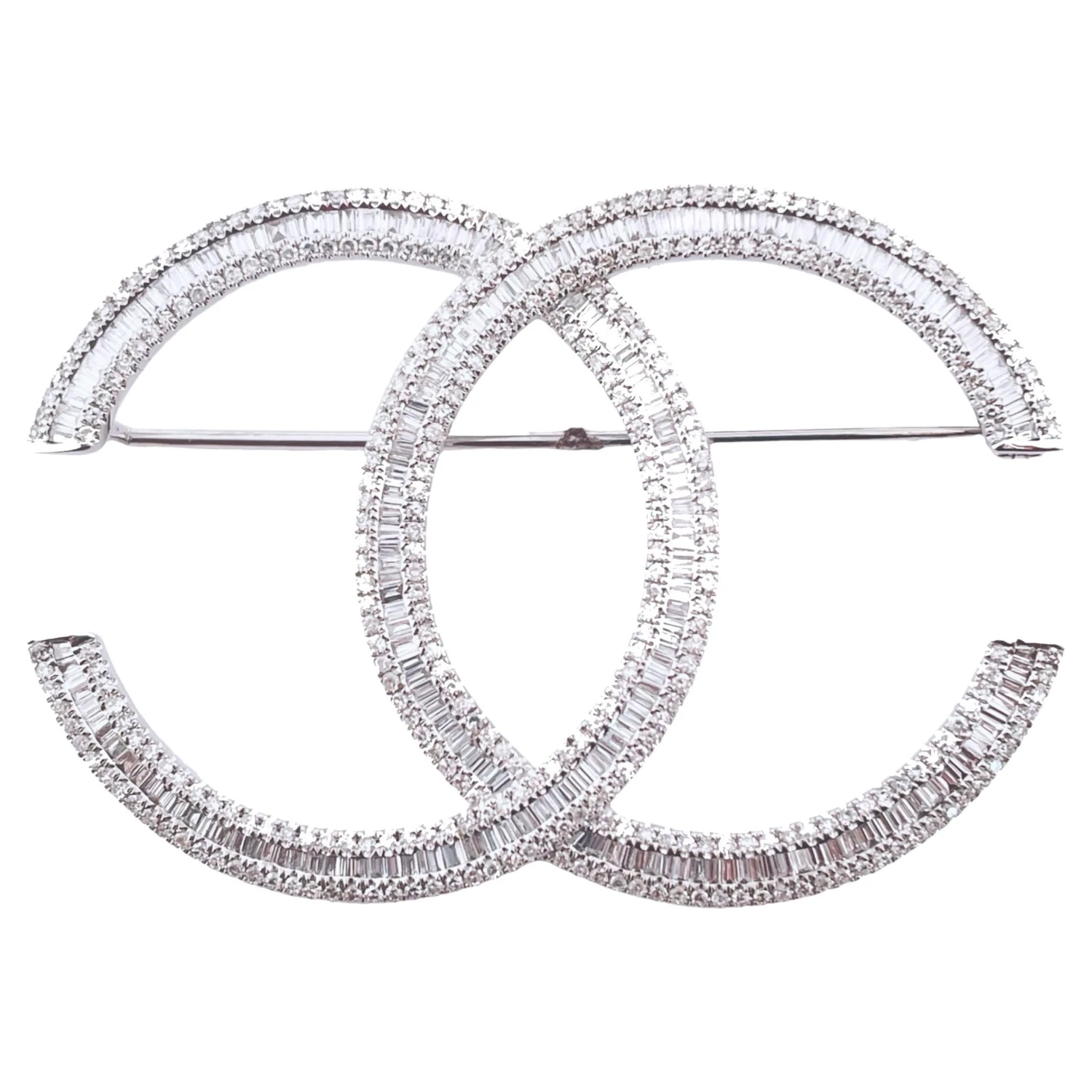 Luxurious 14k White Gold Double CC Diamond Brooch 3 Luxurious 14k White Gold Double CC Diamond Brooch