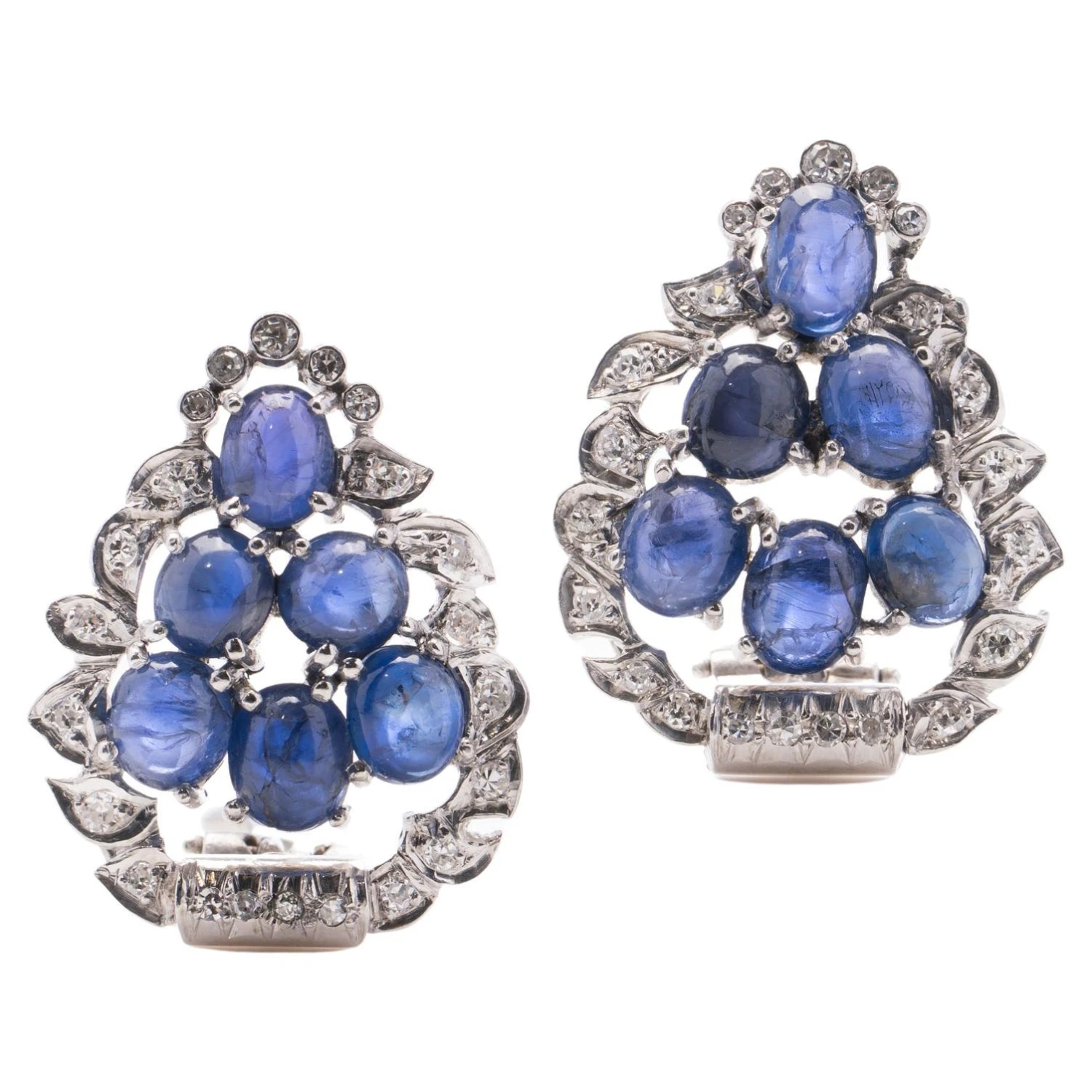 Unknown 18k Gold Leaf-Shaped Earrings With Natural Cabochon Sapphires And Diamonds 3 Unknown 18k Gold Leaf-Shaped Earrings With Natural Cabochon Sapphires And Diamonds