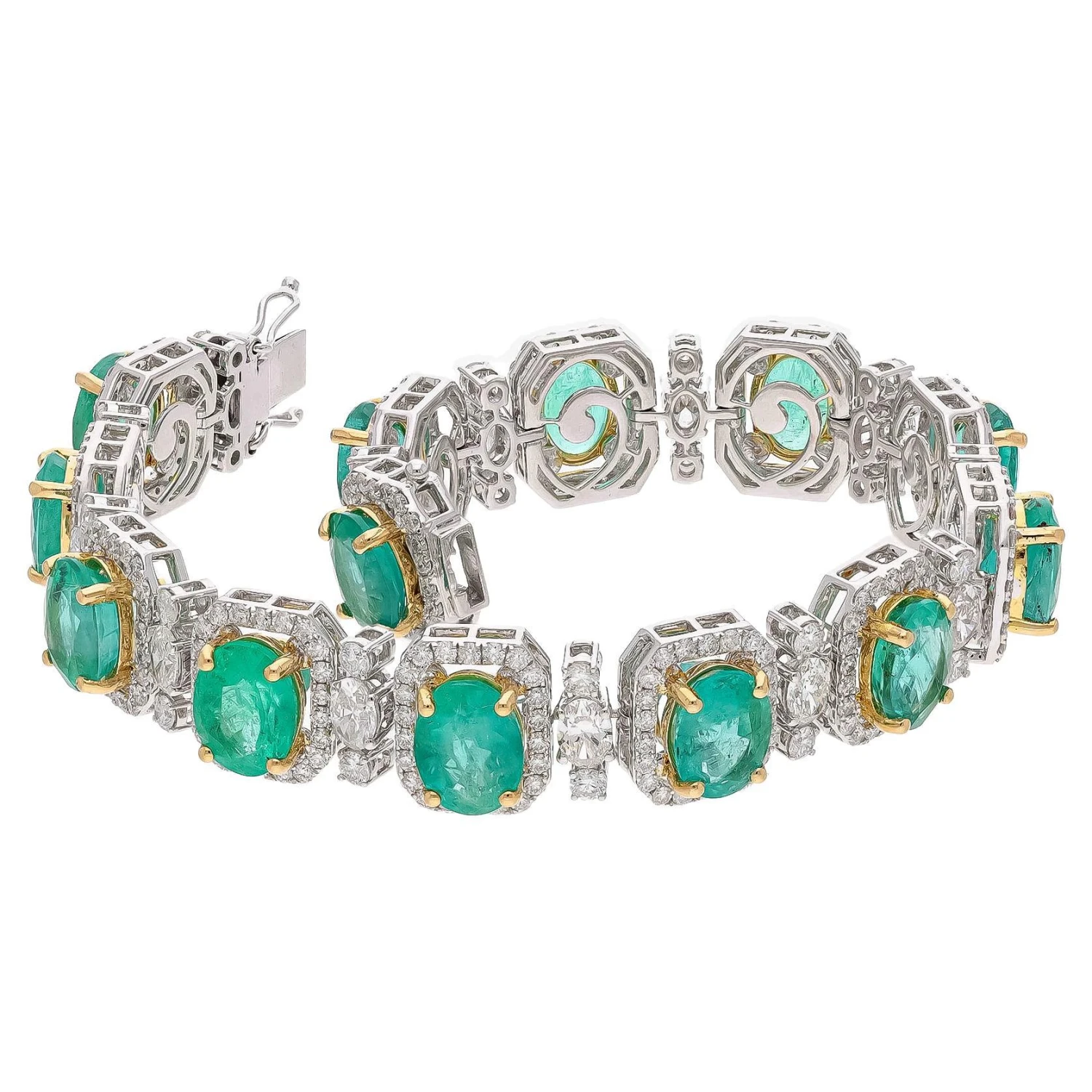 Unknown Natural Zambian Emerald Bracelet With Diamond And 18k Gold 3 Unknown Natural Zambian Emerald Bracelet With Diamond And 18k Gold