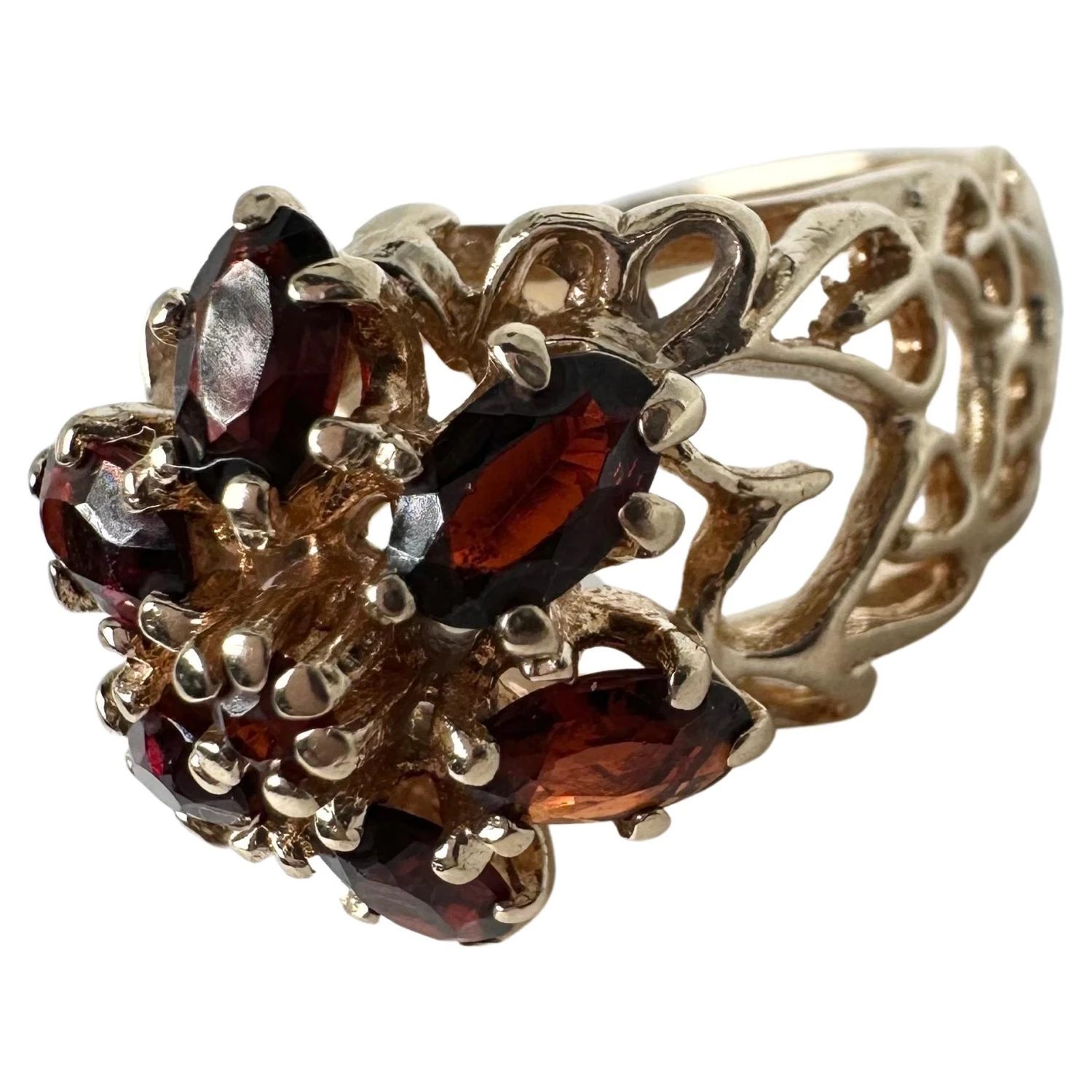 Unknown Vintage Filigree Garnet Gemstone Ring 10Karat Yellow Gold 3 Unknown Vintage Filigree Garnet Gemstone Ring 10Karat Yellow Gold