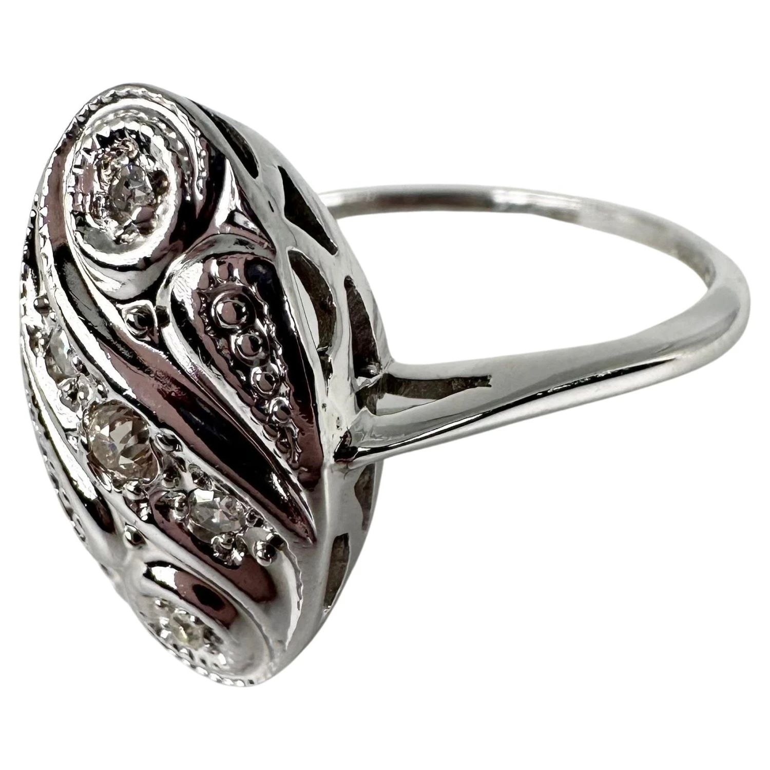 Unknown Vintage Diamond Ring 10 Karat White Gold 4 Unknown Vintage Diamond Ring 10 Karat White Gold – Image 2