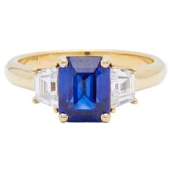 Unknown GIA Ceylon Sapphire Diamond 18k Yellow Gold Three Stone Ring
