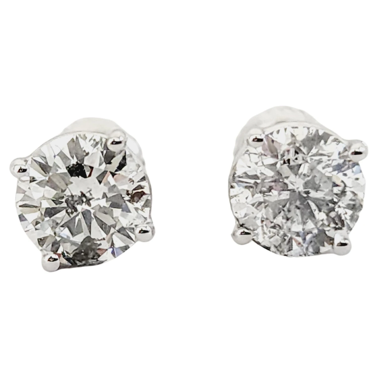 2.24 Carat Natural Diamond Round Studs 3 2.24 Carat Natural Diamond Round Studs