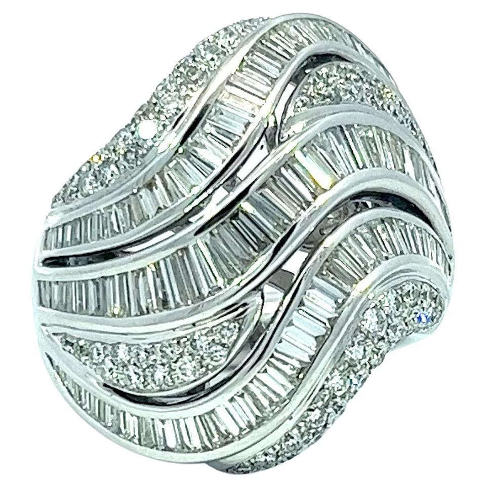 Unknown 18 Karat White Gold Diamond Dome Ring 3.32 Carats 3 Unknown 18 Karat White Gold Diamond Dome Ring 3.32 Carats