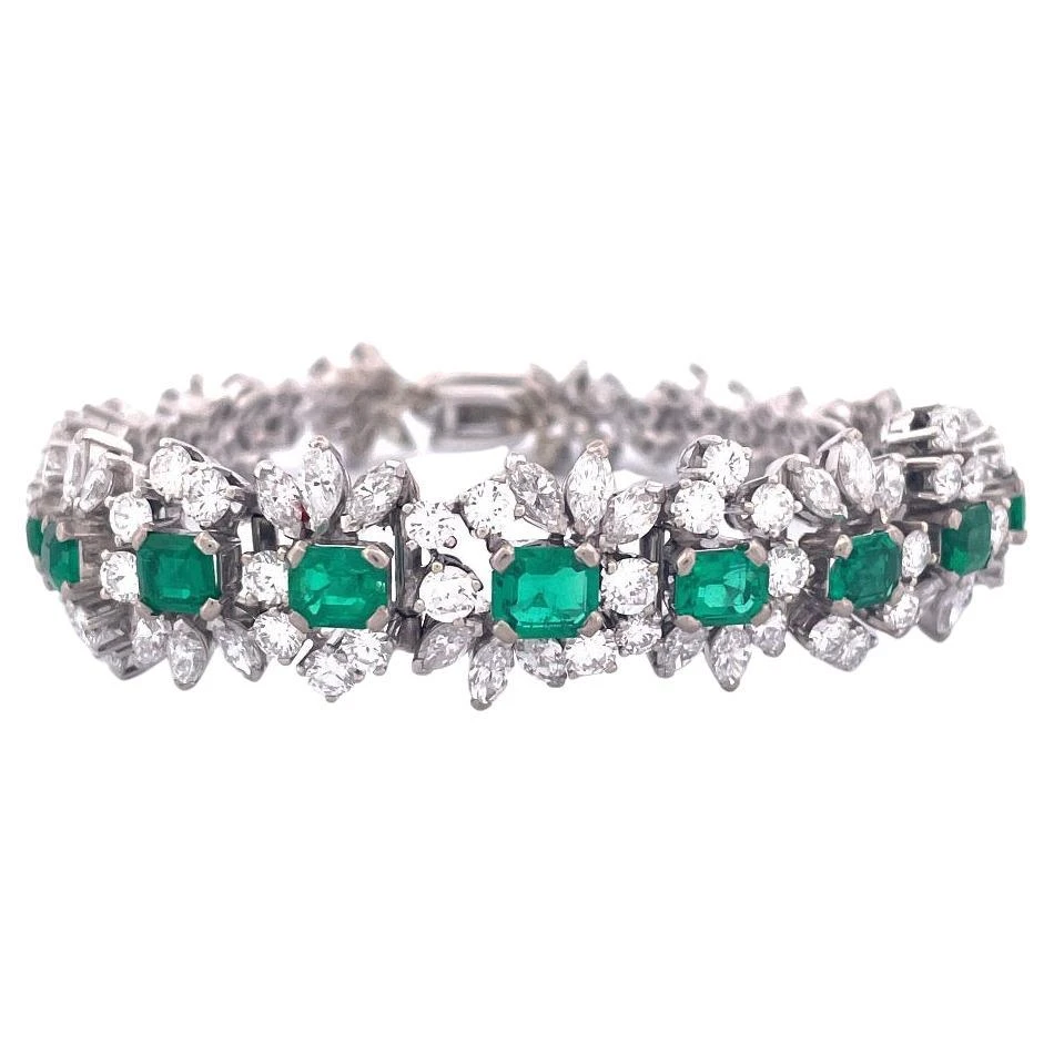 Unknown Exquisite 18K White Gold Bracelet With Emeralds And Diamonds 3 Unknown Exquisite 18K White Gold Bracelet With Emeralds And Diamonds