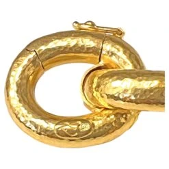 Elizabeth Locke 19k Yellow Gold Curb Link Bracelet 9 Elizabeth Locke 19k Yellow Gold Curb Link Bracelet -Mode Bijouterie Magasin j 19662402 1687640748933 bg processed