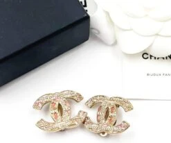 Chanel Brand New Light Gold CC Pink Plaid Pearl Large Clip On Earrings -Mode Bijouterie Magasin lt gd cc pk plaid pearl lg clip 2 master