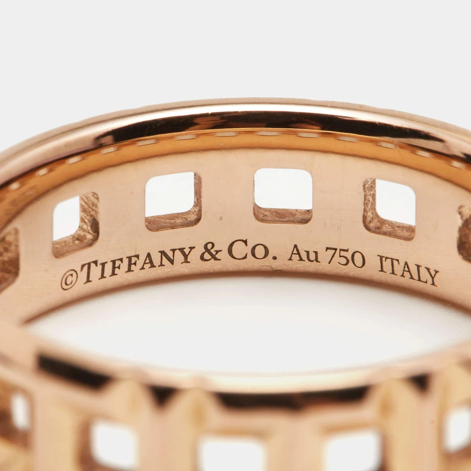 Tiffany & Co. Tiffany T True 18k Rose Gold Wide Band Ring Size 52 8 Tiffany & Co. Tiffany T True 18k Rose Gold Wide Band Ring Size 52 – Image 6