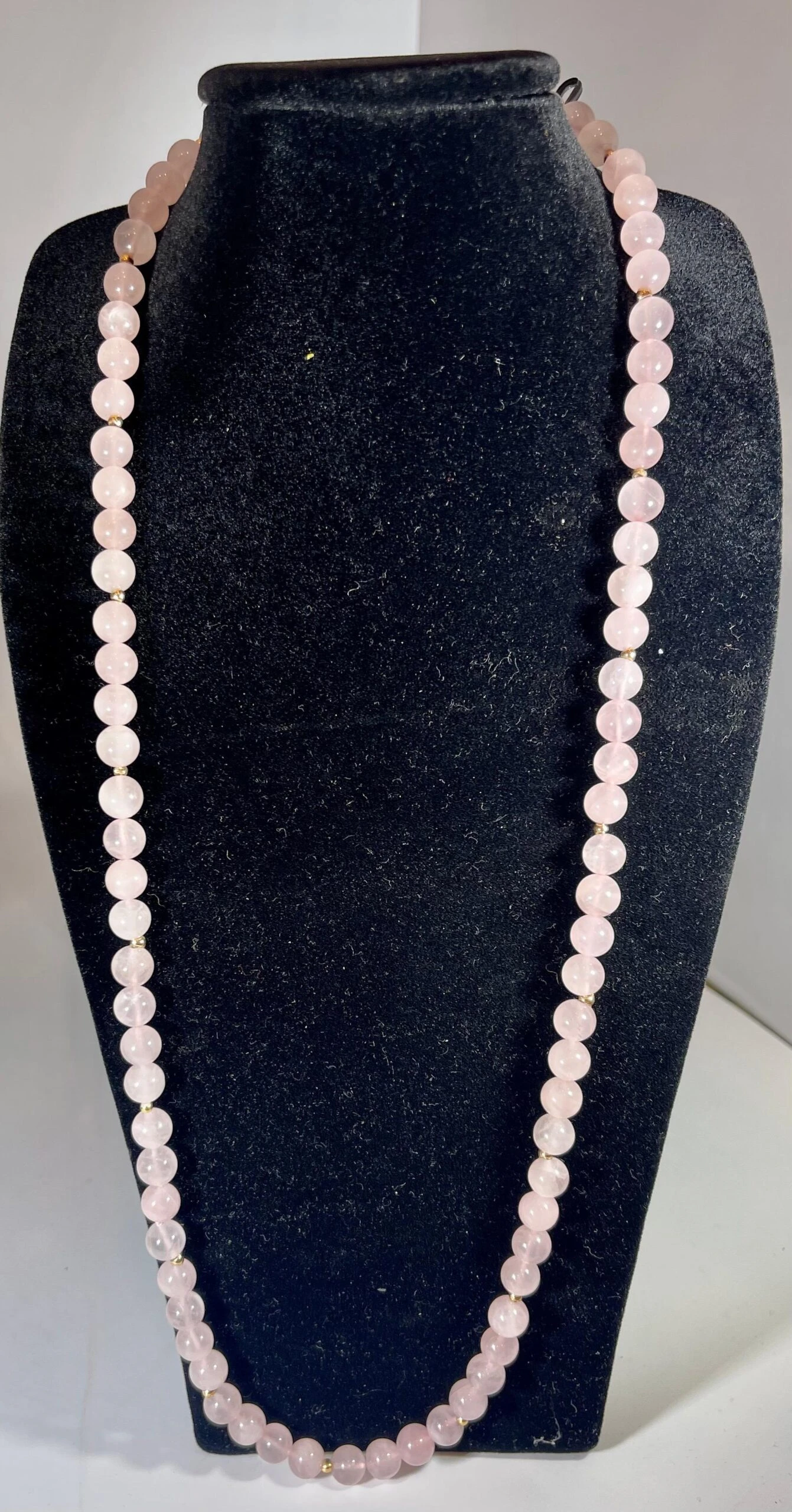 Unknown Grade A+ Rose Quartz Crystal Bead Necklace 8.5 Mm, With 14 K Gold Beads, Genuine 11 Unknown Grade A+ Rose Quartz Crystal Bead Necklace 8.5 Mm, With 14 K Gold Beads, Genuine – Image 9