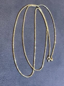 Unknown Vintage 14 Karat Yellow Gold 7.3 Gm, Box Chain Necklace, Wide -Mode Bijouterie Magasin mobilejpegupload 0281672672354049919E02E029D50B07 master
