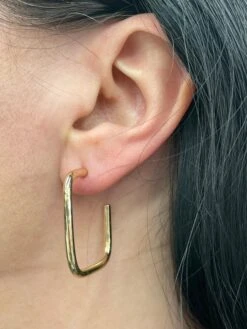 14 Karat Yellow Gold Square Hoop Earrings Grams Made In Italy 4 Grams -Mode Bijouterie Magasin mobilejpegupload 1682626506313 master