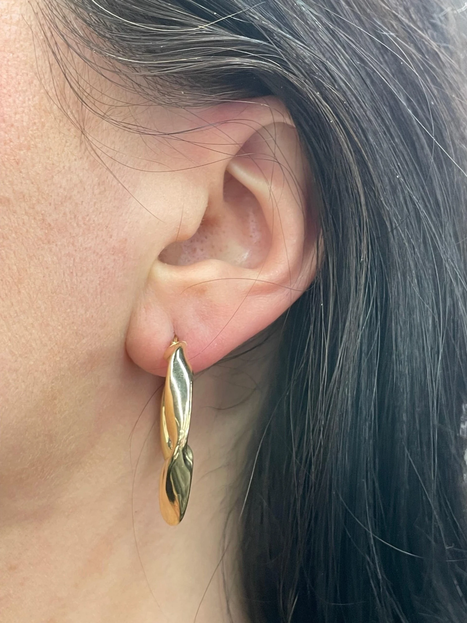 14 Karat Yellow Gold Wave Hoop Earrings 4.1 Grams Made In, Italy 8 14 Karat Yellow Gold Wave Hoop Earrings 4.1 Grams Made In, Italy – Image 6