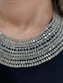 Diamond Bib Extra Large Cluster Necklace 265 Carats 18 Karat White Gold -Mode Bijouterie Magasin mobilejpegupload 1687308175457 master