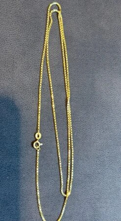 Unknown Vintage 14 Karat Yellow Gold 7.3 Gm, Box Chain Necklace, Wide -Mode Bijouterie Magasin mobilejpegupload 1BE815CEE4B04C5C9C3EECE0CA5413D4 master
