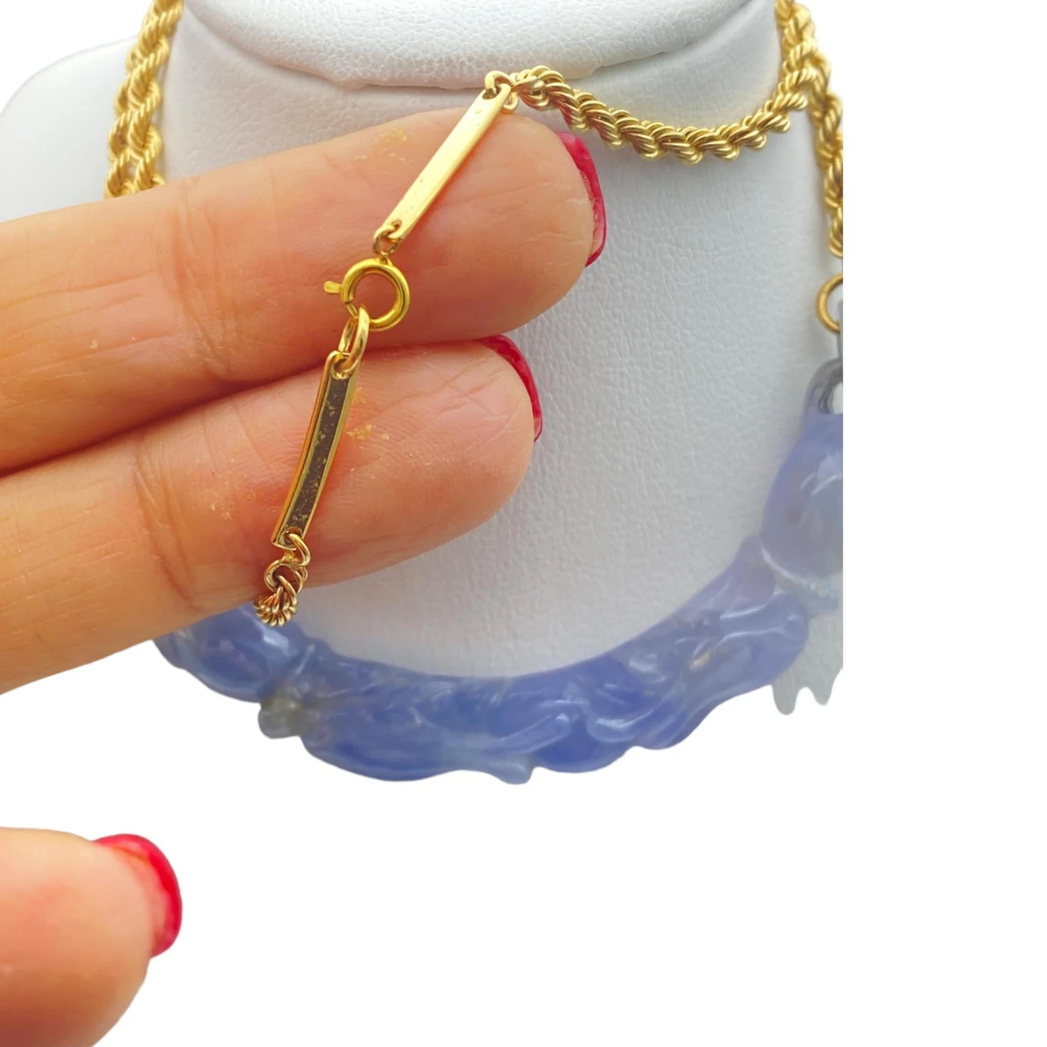 Unknown 14K Lavender Jade Carved Dragons & Rings Large Carving 11 Unknown 14K Lavender Jade Carved Dragons & Rings Large Carving – Image 9