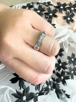 Unknown Princess Cut Diamond Wedding Band Made In Platinum 1.02 Carats -Mode Bijouterie Magasin mobilejpegupload 830534E510B34F598529C5C17DB1947E master