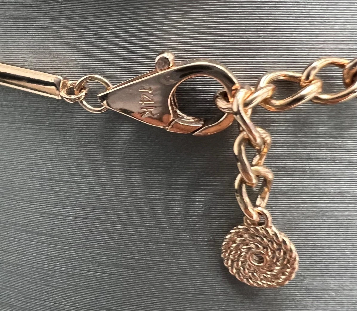 Unknown 14k Rose Gold Diamonds Necklace With 2.01 Natural Diamonds In A Gold-Bar Chain 8 Unknown 14k Rose Gold Diamonds Necklace With 2.01 Natural Diamonds In A Gold-Bar Chain – Image 6