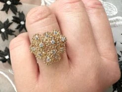 Unknown Cocktail Dome Ring 14 Karat Yellow Gold Snowfall Ring -Mode Bijouterie Magasin mobilejpegupload 9619C8370A214E79B23C05543A84C13D master