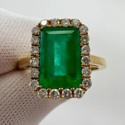 Gia Certified 3.06 Carat Colombian Emerald & Diamond 18k Yellow Gold Halo Ring -Mode Bijouterie Magasin mobilejpegupload A8FD355F69744E55B8EE203C6F25F8F8 master