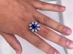 3.11 Carat Oval Blue Sapphire And Diamond Ring -Mode Bijouterie Magasin mobilejpegupload C5E60E716A0E4C4D977F73F53302D109 master