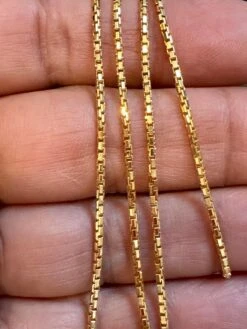 Unknown Vintage 14 Karat Yellow Gold 7.3 Gm, Box Chain Necklace, Wide -Mode Bijouterie Magasin mobilejpegupload C6C43E4B4F084A60B4FFA2C8D48B00AA master