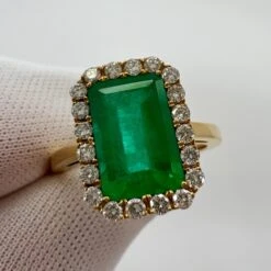 Gia Certified 3.06 Carat Colombian Emerald & Diamond 18k Yellow Gold Halo Ring -Mode Bijouterie Magasin mobilejpegupload CEF5223361954B41AEAEBAA644451BF8 master