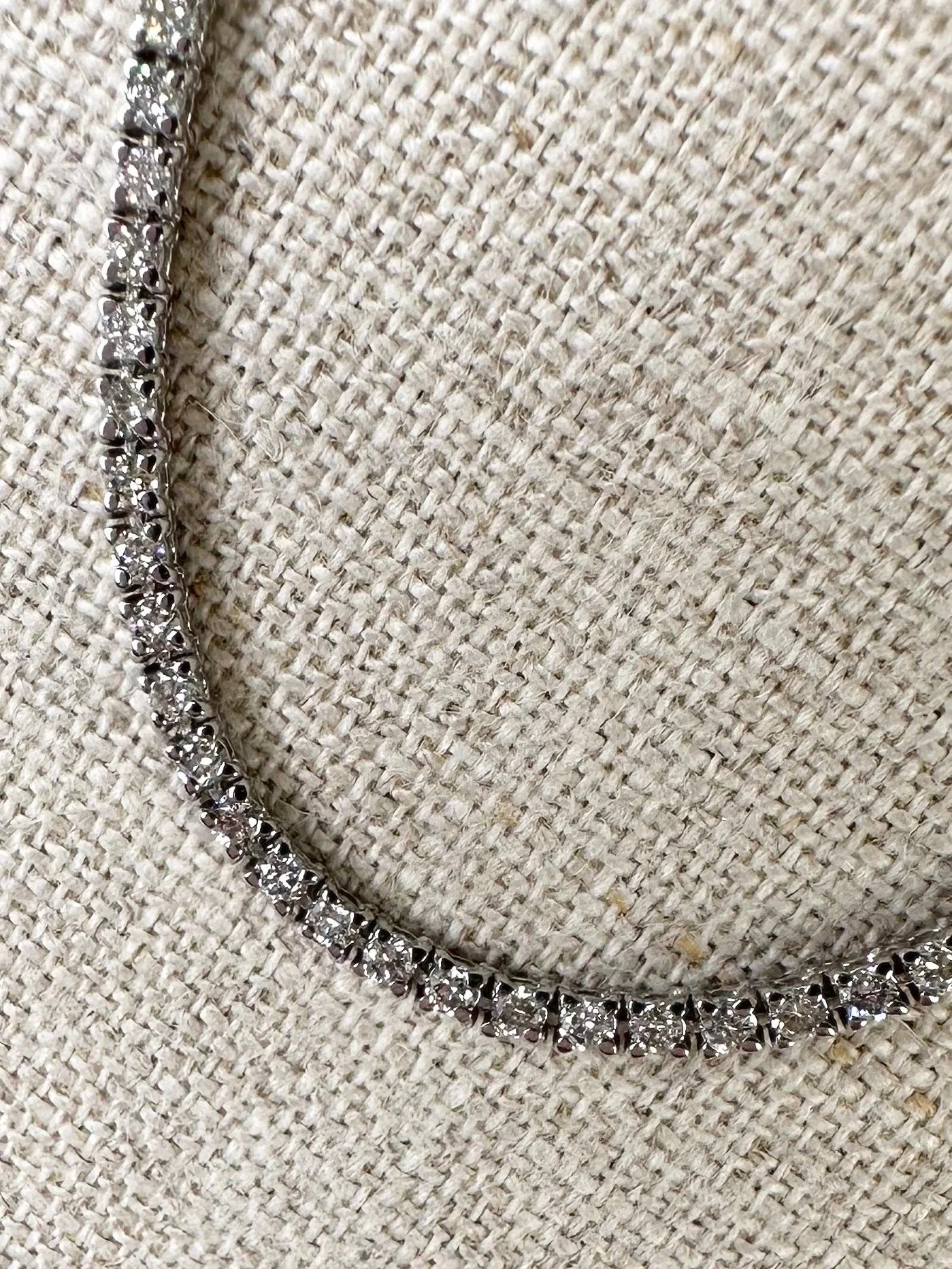 Unknown Diamond Tennis Necklace 14kt White Gold 3.51ct 16 Inches Long Necklace Chocker 5 Unknown Diamond Tennis Necklace 14kt White Gold 3.51ct 16 Inches Long Necklace Chocker – Image 3
