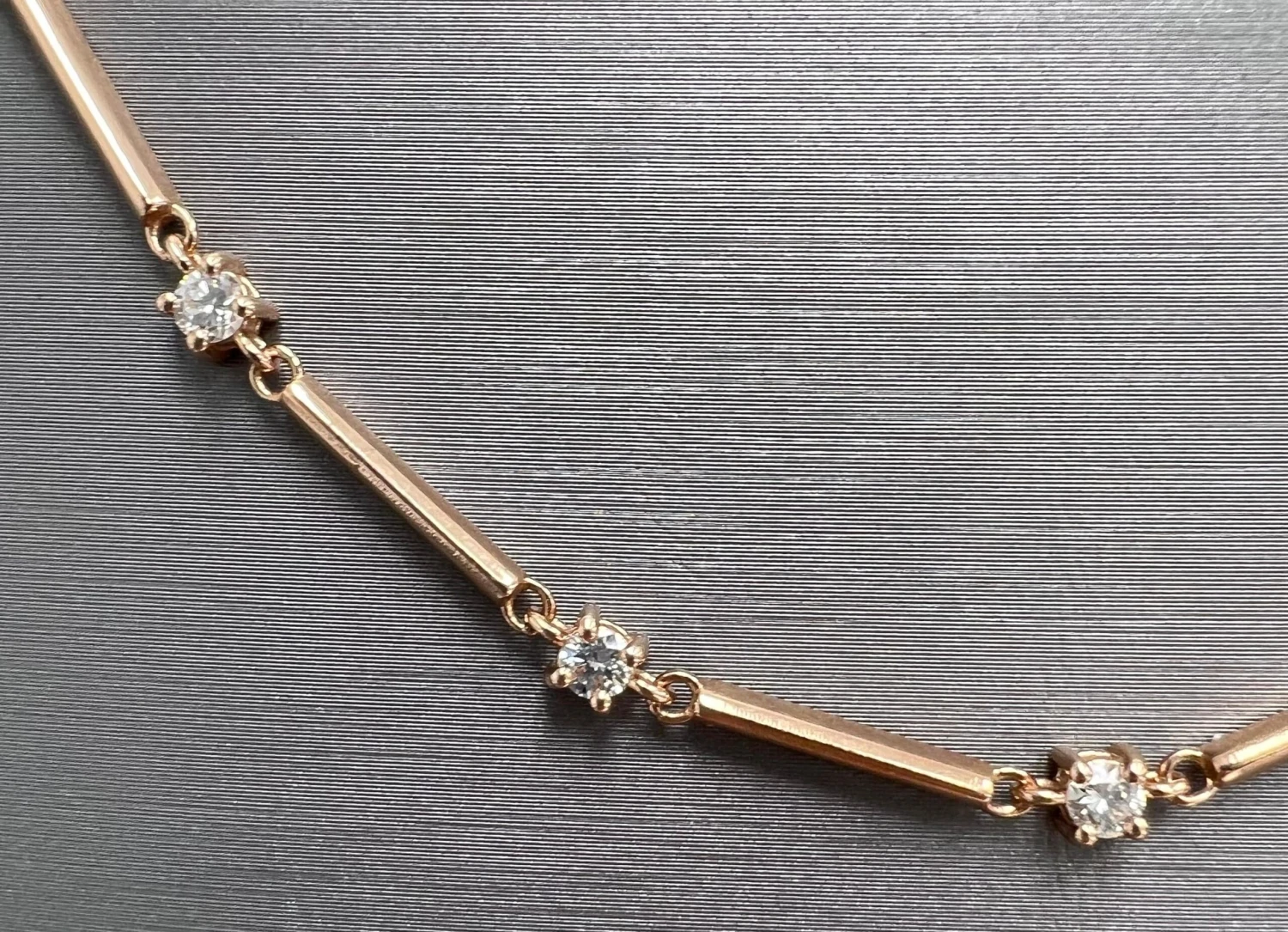 Unknown 14k Rose Gold Diamonds Necklace With 2.01 Natural Diamonds In A Gold-Bar Chain 5 Unknown 14k Rose Gold Diamonds Necklace With 2.01 Natural Diamonds In A Gold-Bar Chain – Image 3
