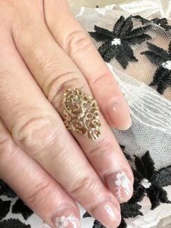 Unknown Vintage Filigree Dome Ring 14Karat Yellow Gold -Mode Bijouterie Magasin mobilejpegupload FAB18E12774B4989BA29857600B89C78 master