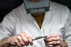 Rosior Emerald "Half Eternity" Shaped Band Ring Set In Yellow Gold 17 Rosior Emerald "Half Eternity" Shaped Band Ring Set In Yellow Gold -Mode Bijouterie Magasin oficina master 3