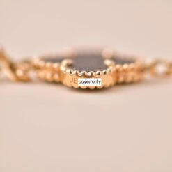 Van Cleef & Arpels Vintage Alhambra Letterwood Rose Gold Bracelet -Mode Bijouterie Magasin photo 2023 06 08 16 32 29 copy master