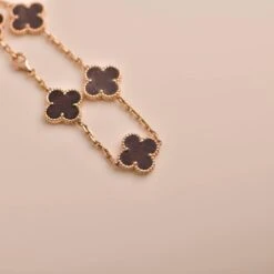 Van Cleef & Arpels Vintage Alhambra Letterwood Rose Gold Bracelet -Mode Bijouterie Magasin photo 2023 06 08 16 32 45 master