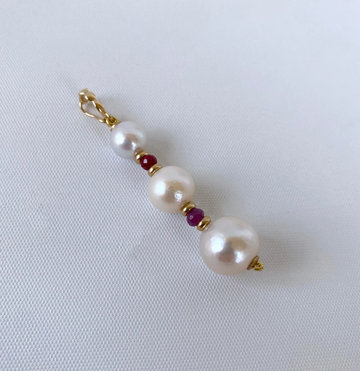 Marina J. Valentines Ruby, Pearl And Solid 14k Yellow Gold Necklace 9 Marina J. Valentines Ruby, Pearl And Solid 14k Yellow Gold Necklace – Image 7