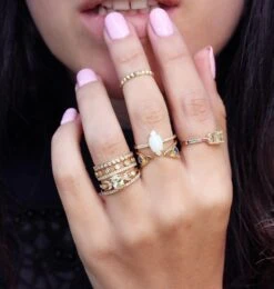 Unknown Crown Eternity Unique Diamond Wedding Band, 18k Yellow Gold, Ready To Ship -Mode Bijouterie Magasin social lonna ring master