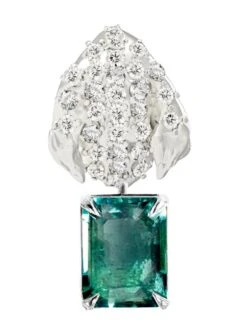 White Gold Contemporary Peony Petal Clip-On Earrings With Emeralds, 62 Diamonds 23 White Gold Contemporary Peony Petal Clip-On Earrings With Emeralds, 62 Diamonds -Mode Bijouterie Magasin wgr4 master