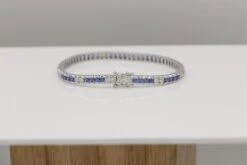 Unknown Sapphire And Diamond Tennis Bracelet 18 Karat White Gold -Mode Bijouterie Magasin z older 8 master